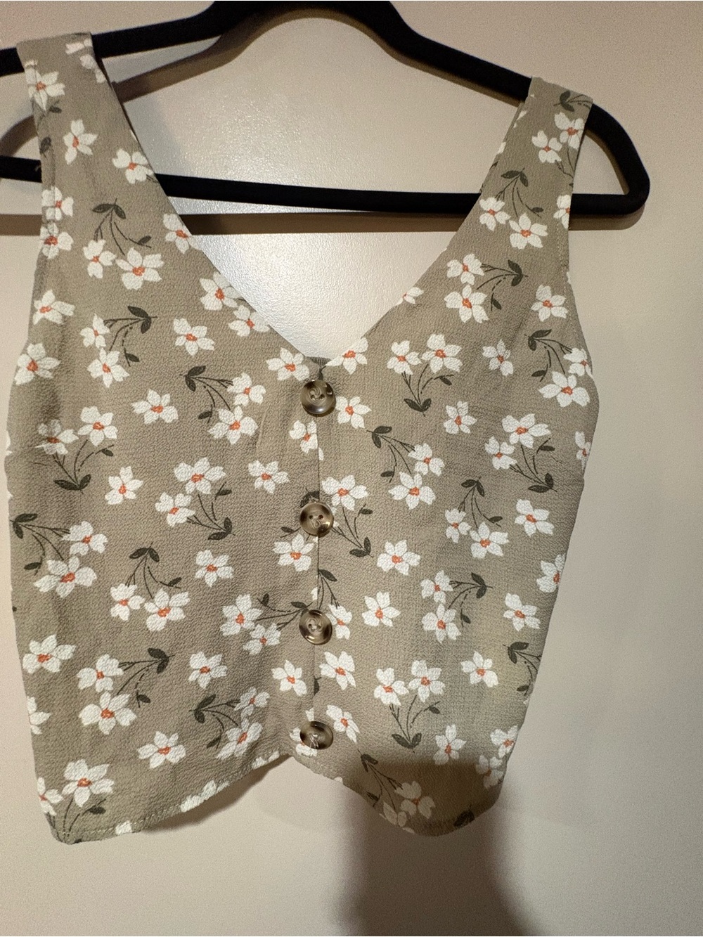 Monteau Floral Button-Front Crop Tank Top